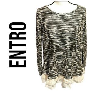 𝅺entro top black and white stripe womens size X/L